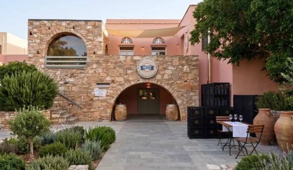 Il microbirrificio Nissos a Tinos