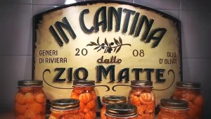 In bottega nella cantina dello zio Matte a Cavi Borgo