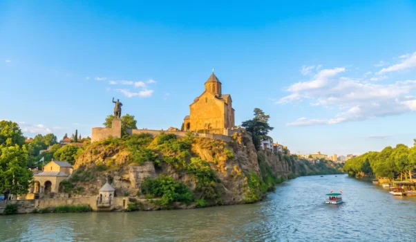 Tbilisi cuore pulsante del Caucaso