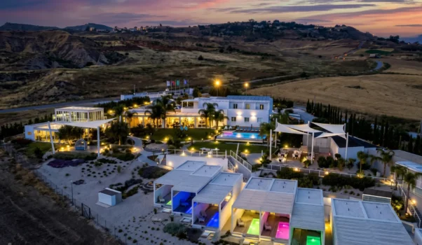 Doric Bed Boutique Hotel