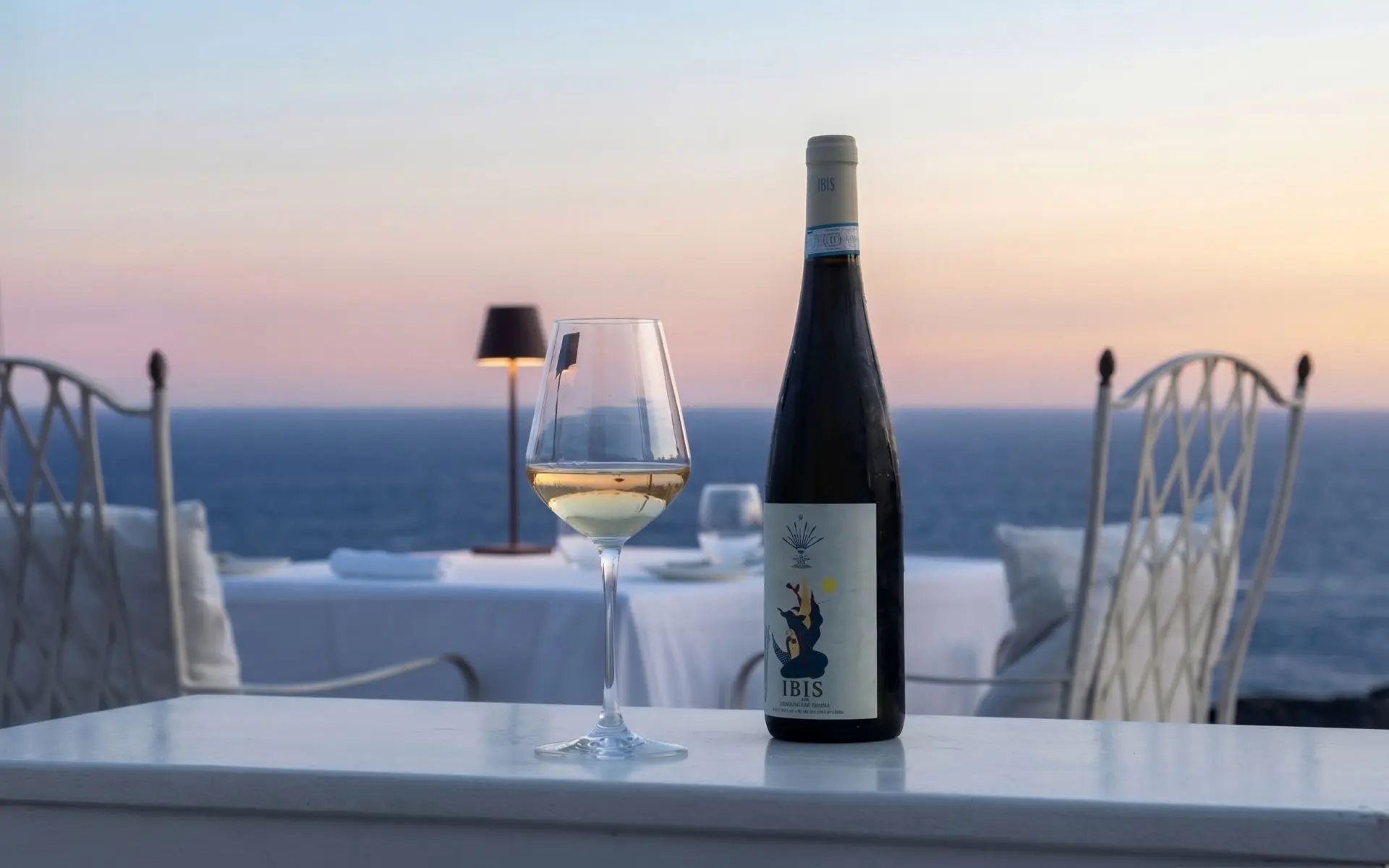 Ibis… vino bianco di Pithecusa