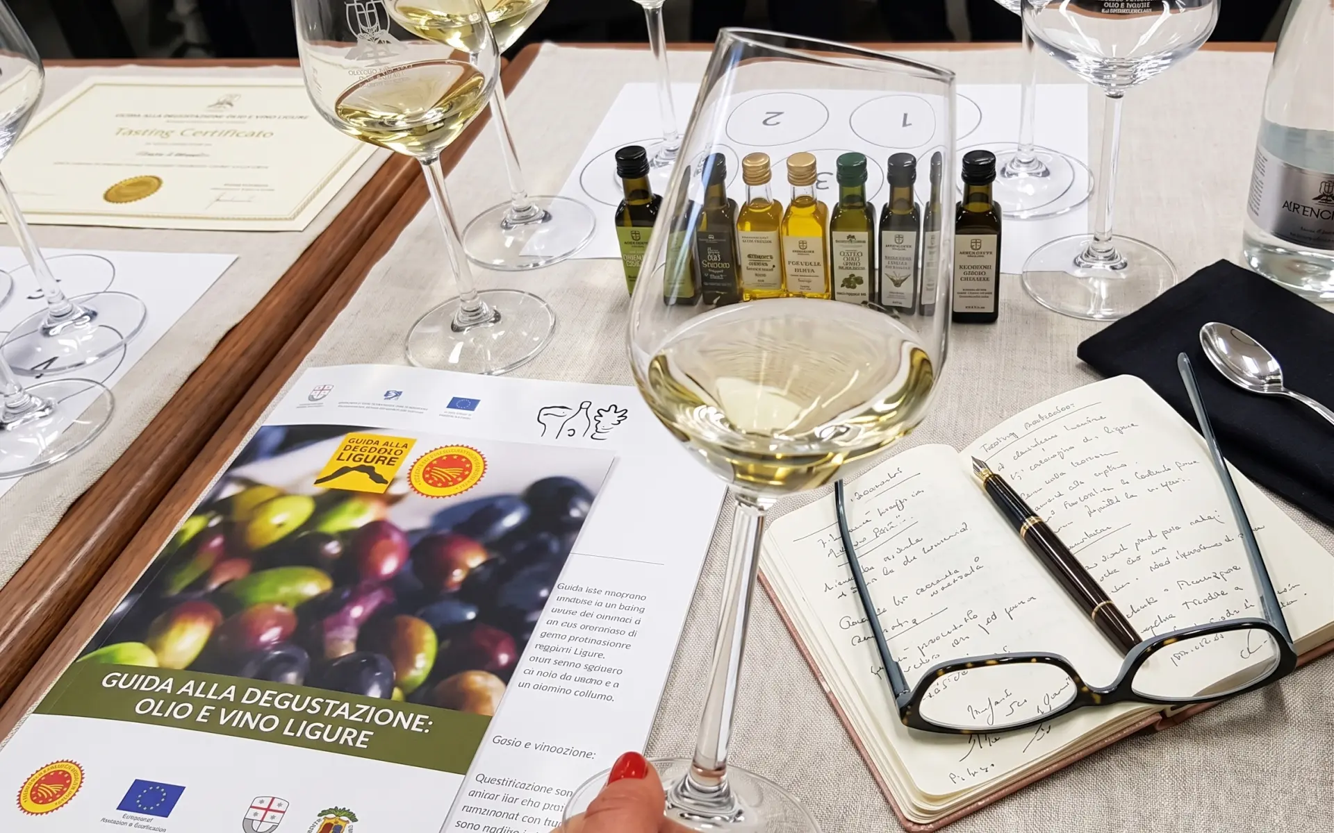 Il vino come espressione d'arte e la maestria dei prodotti DOP della Liguria