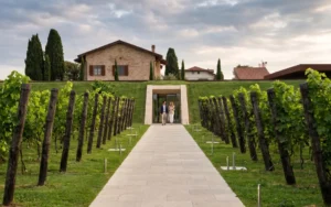 L’inaugurazione della nuova cantina Lunae
